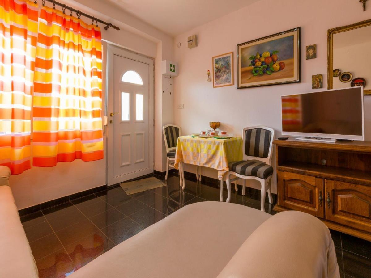 Apartments Dubravka Crikvenica Exterior foto